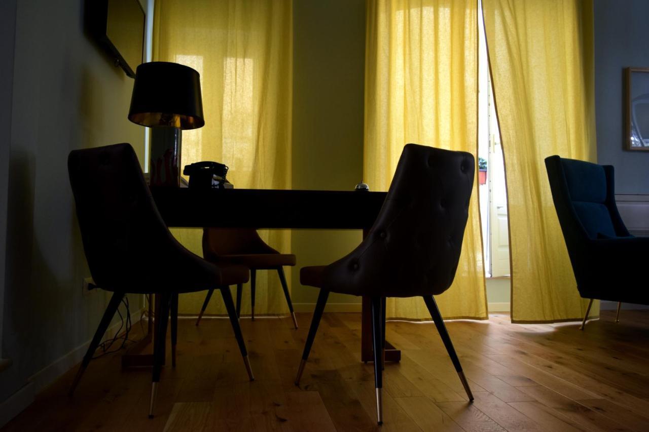 Palazzo Gioffrè Gela Extérieur photo